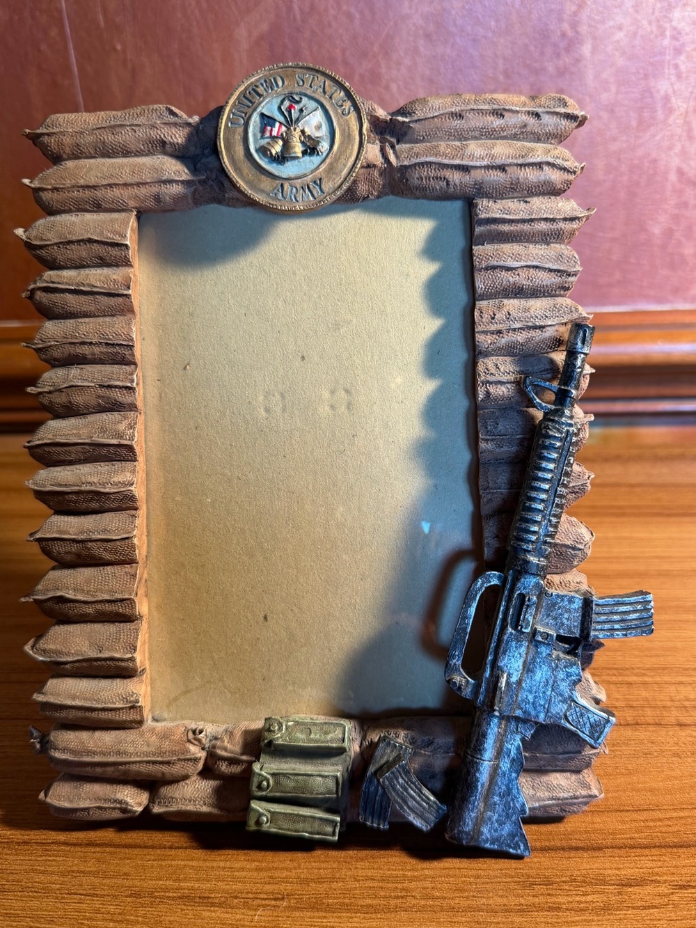 VTG-2000 Vanmark "American Heroes" United States Army 3D Photo Frame (4" x 6")